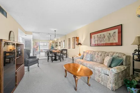 2615 NE 3rd Court Boynton Beach FL 33435
