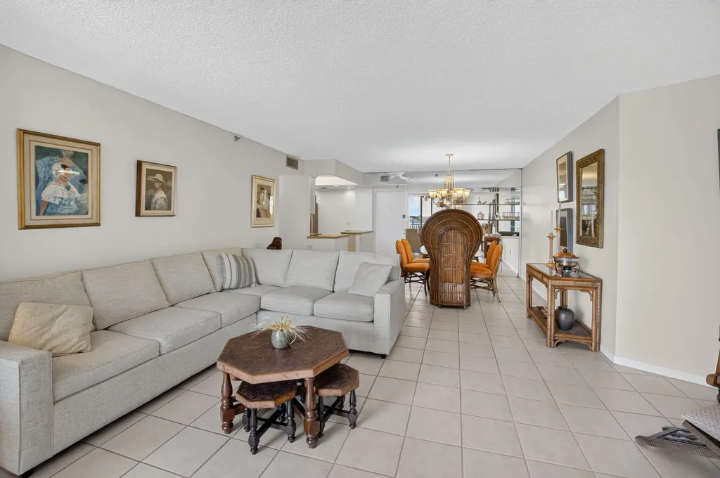 3912 S Ocean Boulevard Highland Beach FL 33487