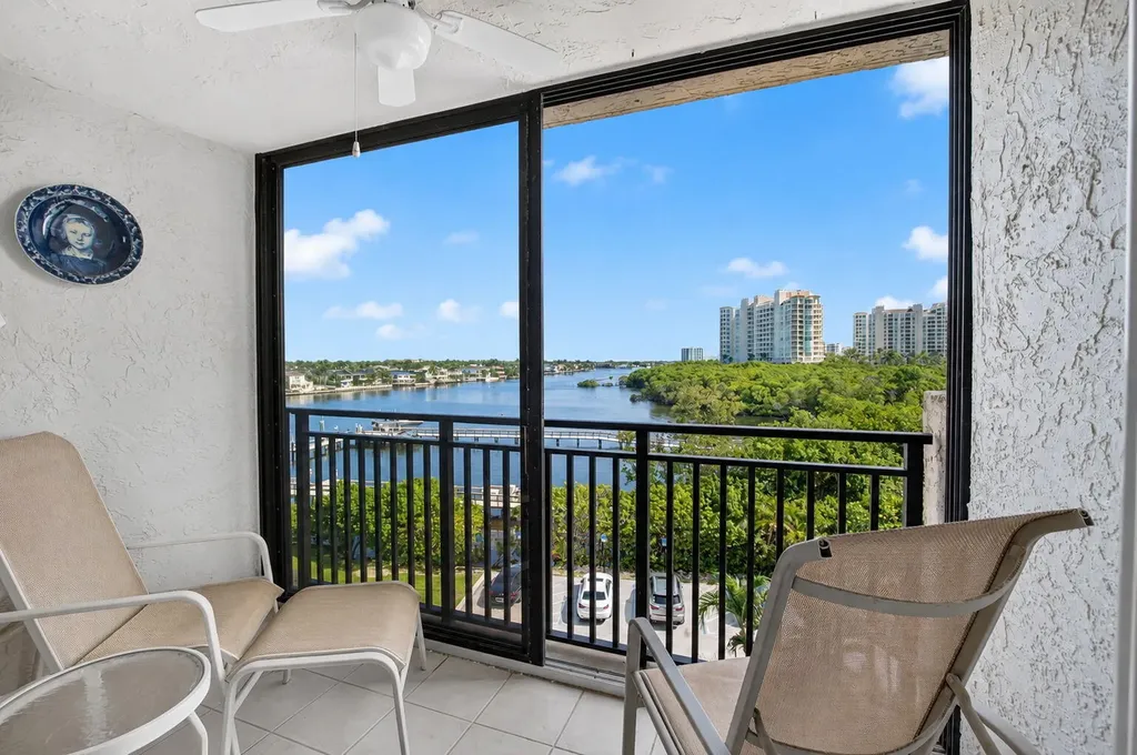 3912 S Ocean Boulevard Highland Beach FL 33487