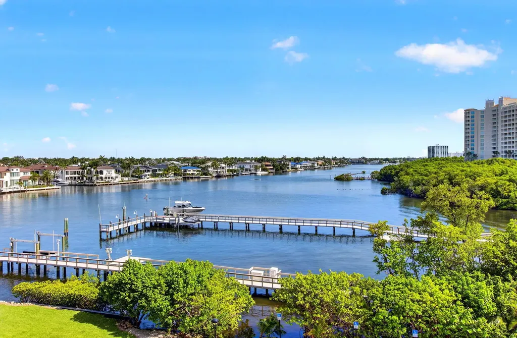 3912 S Ocean Boulevard Highland Beach FL 33487