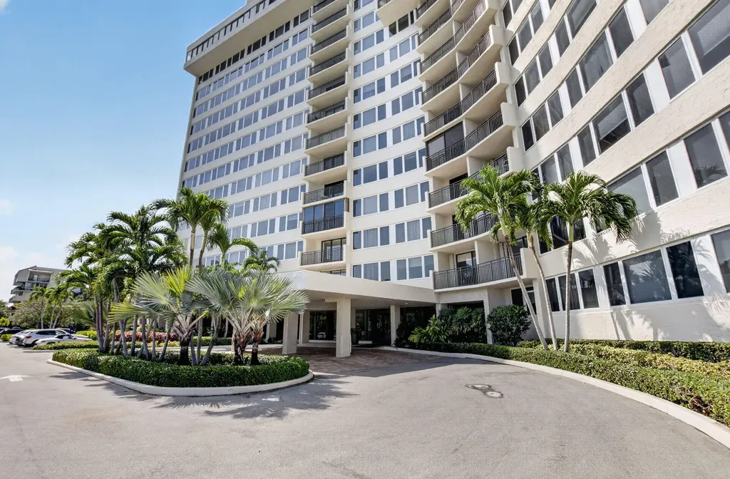 3912 S Ocean Boulevard Highland Beach FL 33487