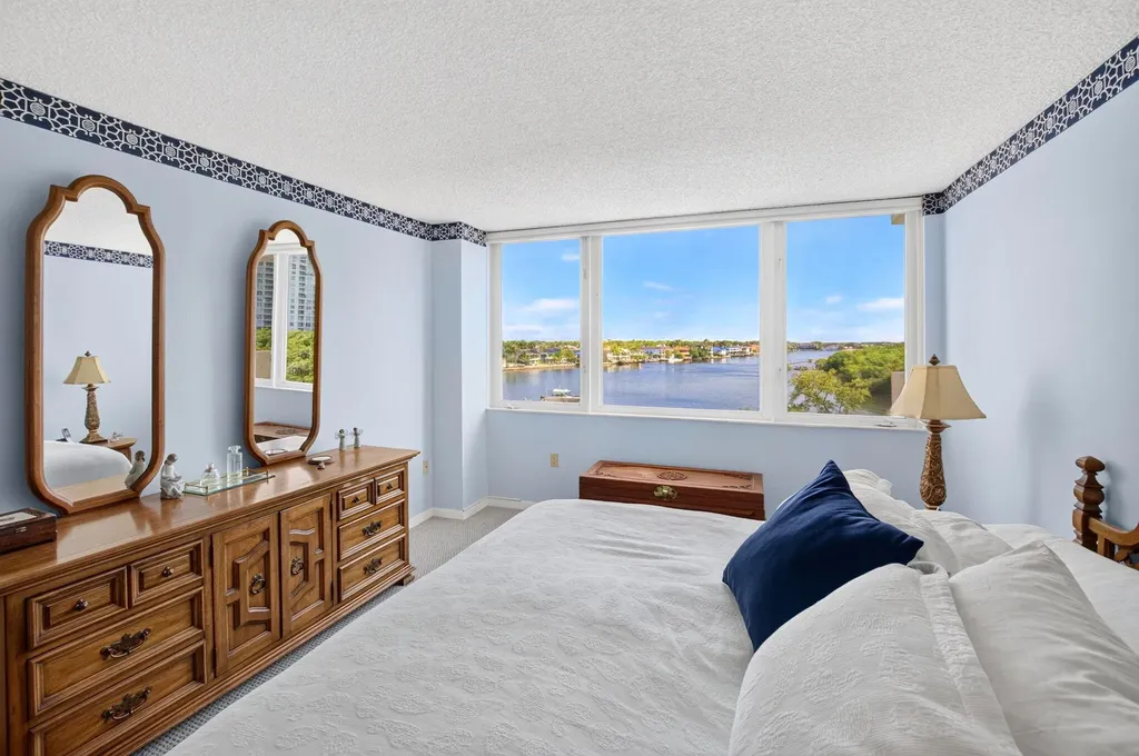 3912 S Ocean Boulevard Highland Beach FL 33487