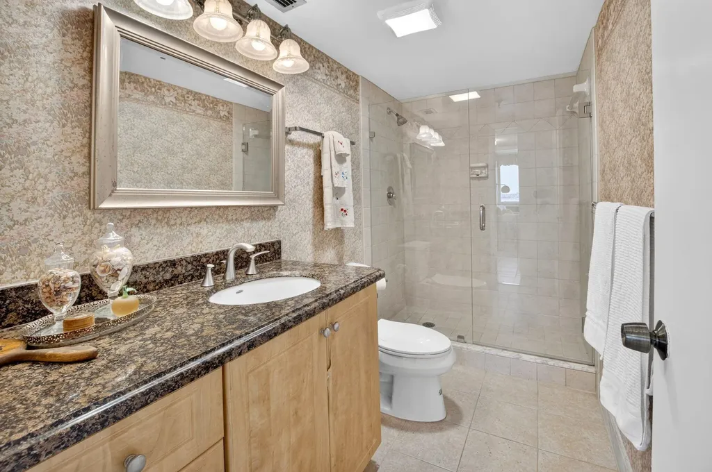 3912 S Ocean Boulevard Highland Beach FL 33487