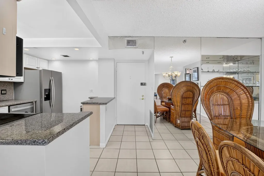 3912 S Ocean Boulevard Highland Beach FL 33487