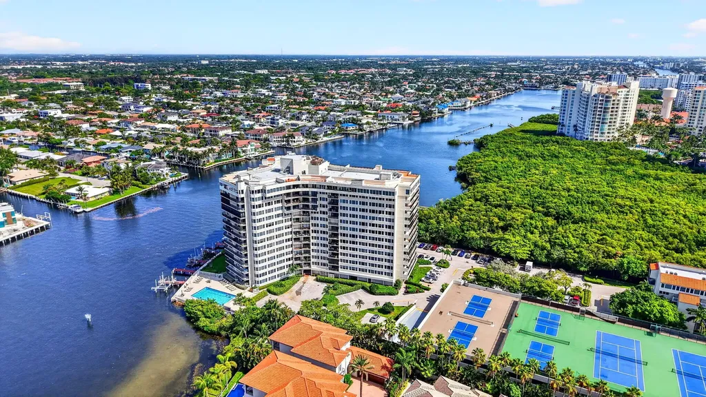 3912 S Ocean Boulevard Highland Beach FL 33487