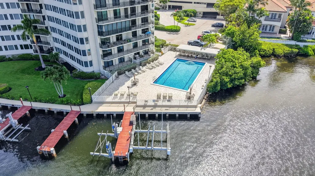 3912 S Ocean Boulevard Highland Beach FL 33487