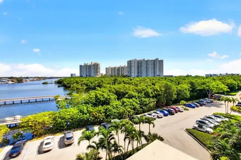 3912 S Ocean Boulevard Highland Beach FL 33487