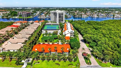 3912 S Ocean Boulevard Highland Beach FL 33487