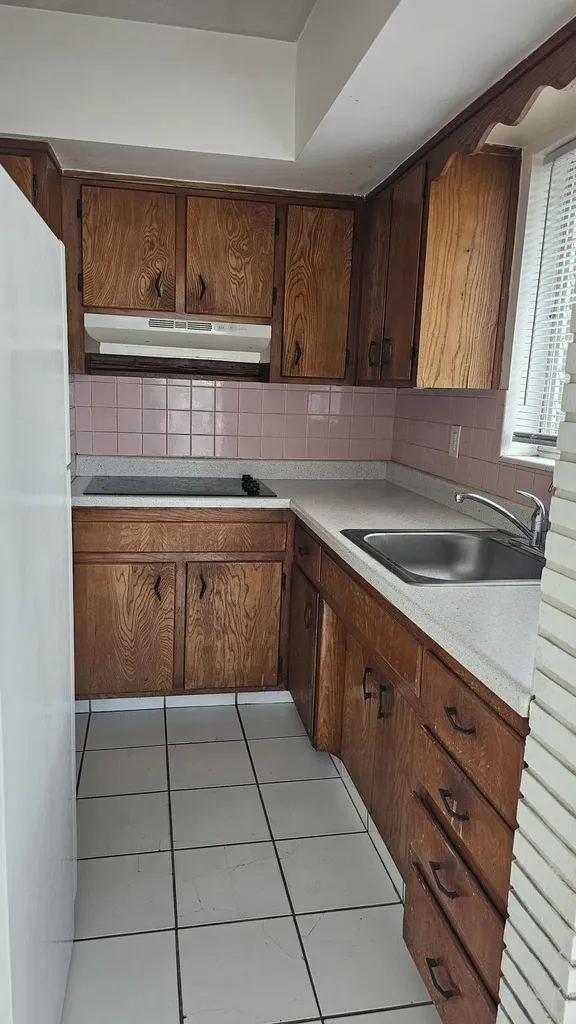 2734 NE 32nd Street Fort Lauderdale FL 33306