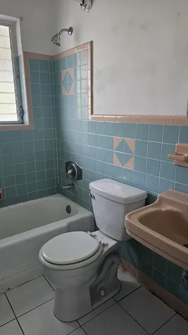2734 NE 32nd Street Fort Lauderdale FL 33306