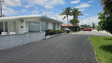 2734 NE 32nd Street Fort Lauderdale FL 33306