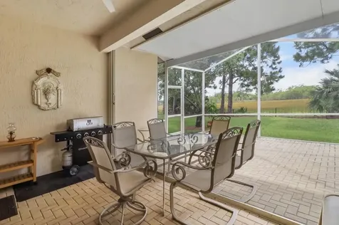 9110 Bay Harbour Circle West Palm Beach FL 33411