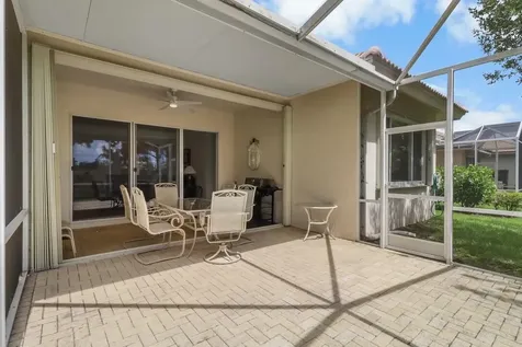 9110 Bay Harbour Circle West Palm Beach FL 33411