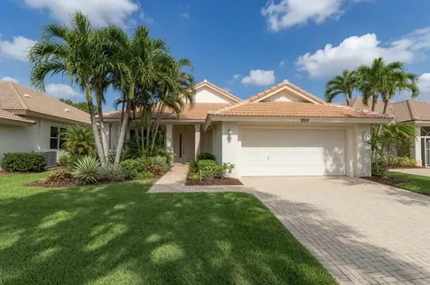9110 Bay Harbour Circle West Palm Beach FL 33411