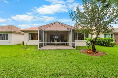 9110 Bay Harbour Circle West Palm Beach FL 33411