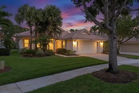 9110 Bay Harbour Circle West Palm Beach FL 33411
