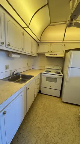 100 Village Green Circle E Palm Springs FL 33461