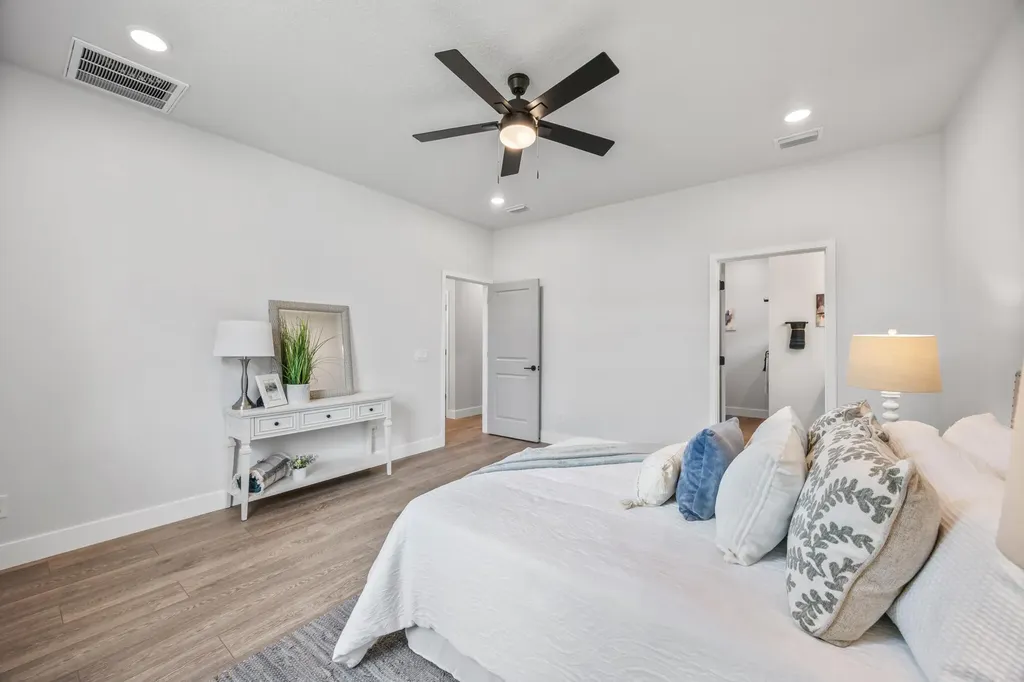 1254 Heitzman Avenue SW Palm Bay FL 32908