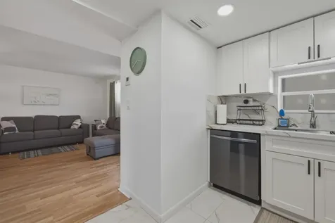 9823 S Hollybrook Lake Drive Pembroke Pines FL 33025