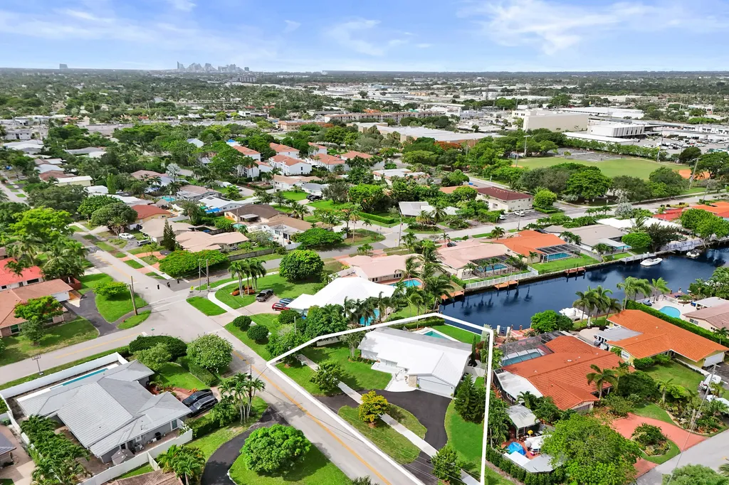 5311 NE 15th Avenue Fort Lauderdale FL 33334