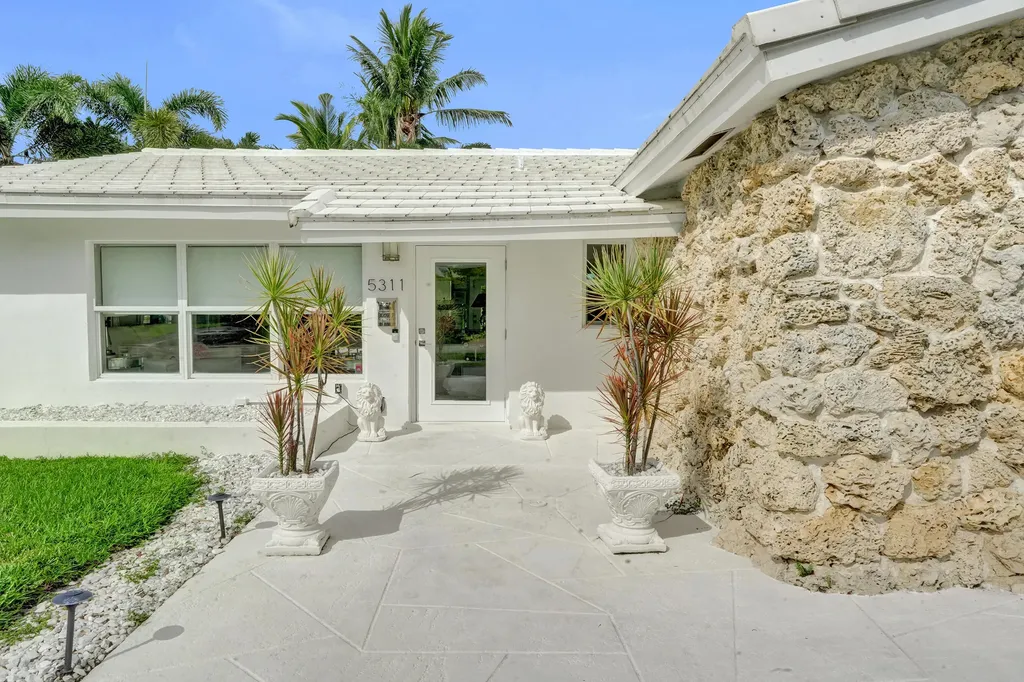 5311 NE 15th Avenue Fort Lauderdale FL 33334