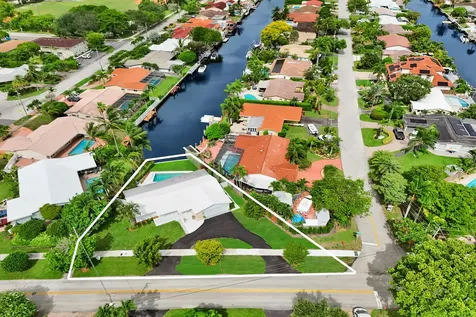 5311 NE 15th Avenue Fort Lauderdale FL 33334