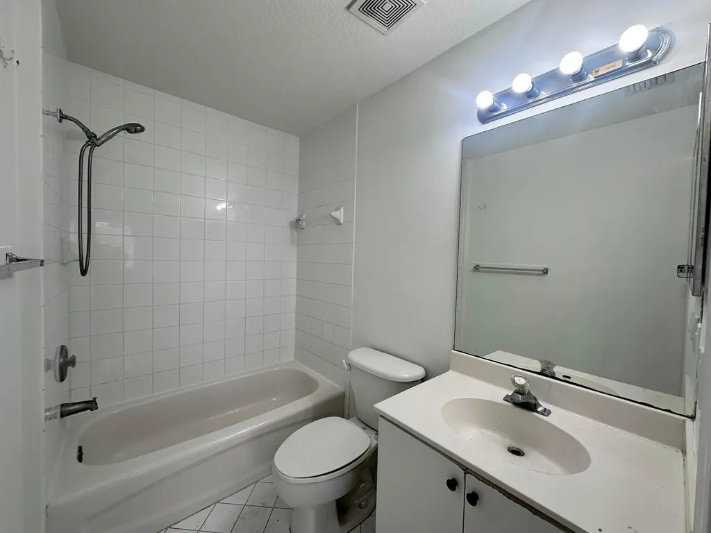 3474 Briar Bay Boulevard West Palm Beach FL 33411