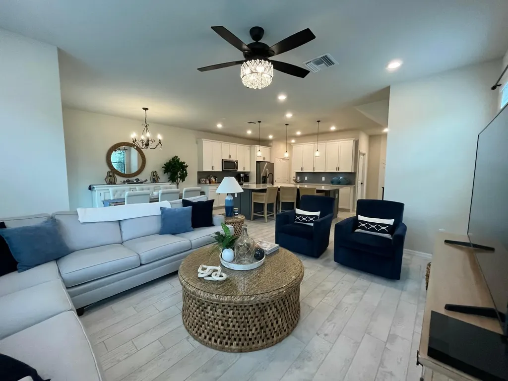 8193 Cinch Way Lake Worth FL 33467
