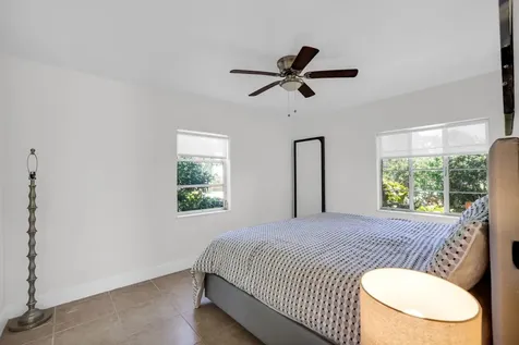 320 Inlet Way Palm Beach Shores FL 33404