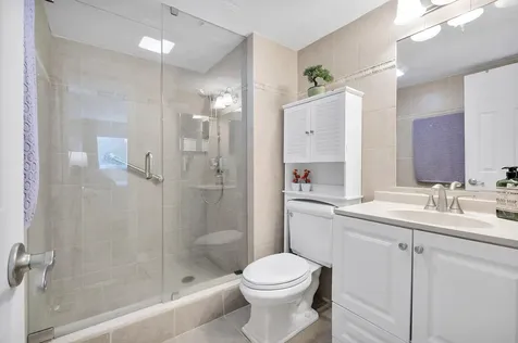 8990 S Hollybrook Boulevard Pembroke Pines FL 33025