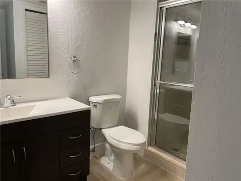235 Lakeview Drive Weston FL 33326