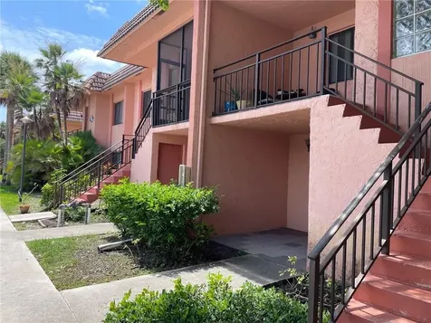 235 Lakeview Drive Weston FL 33326