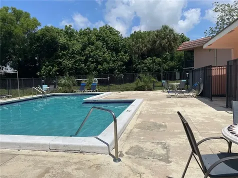 235 Lakeview Drive Weston FL 33326