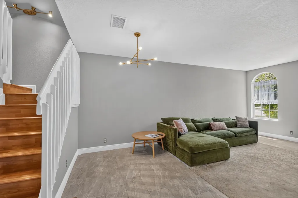 308 Spruce Street Boynton Beach FL 33426