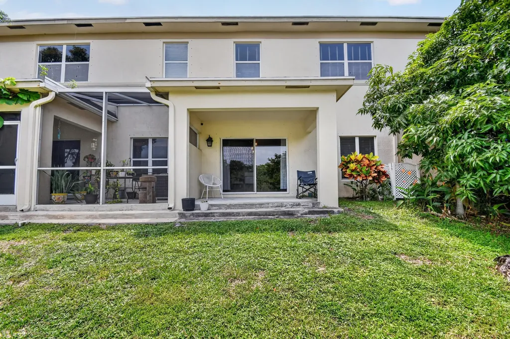 308 Spruce Street Boynton Beach FL 33426