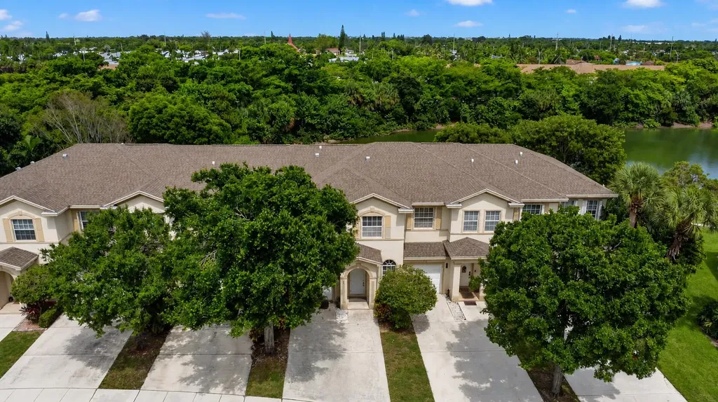 308 Spruce Street Boynton Beach FL 33426
