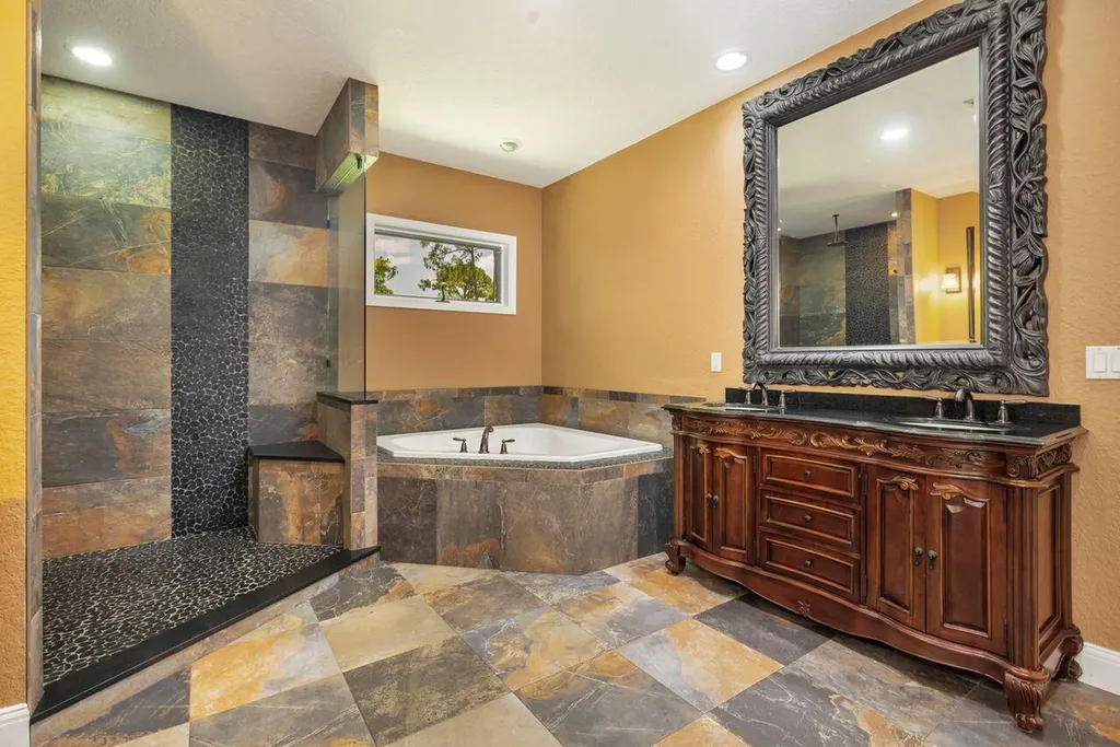 14590 Crazy Horse Lane Palm Beach Gardens FL 33418