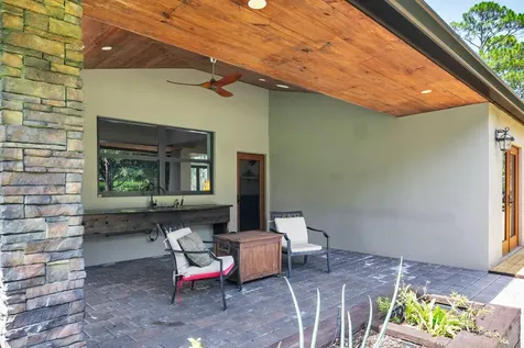 14590 Crazy Horse Lane Palm Beach Gardens FL 33418