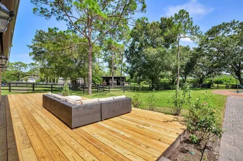 14590 Crazy Horse Lane Palm Beach Gardens FL 33418