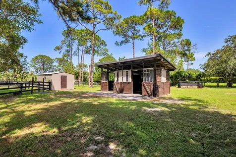 14590 Crazy Horse Lane Palm Beach Gardens FL 33418