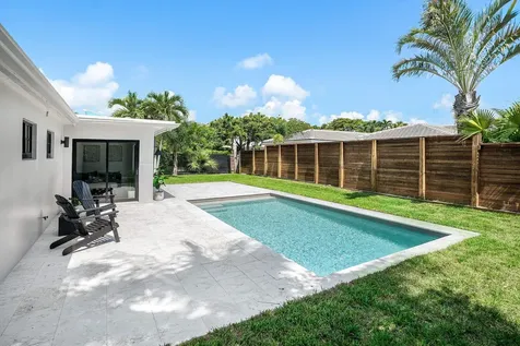 115 Bonnie Briar Lane Delray Beach FL 33444