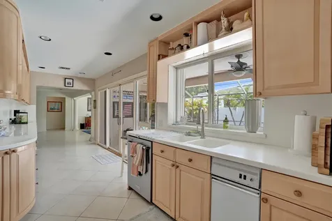 2756 NE 35th Street Fort Lauderdale FL 33306