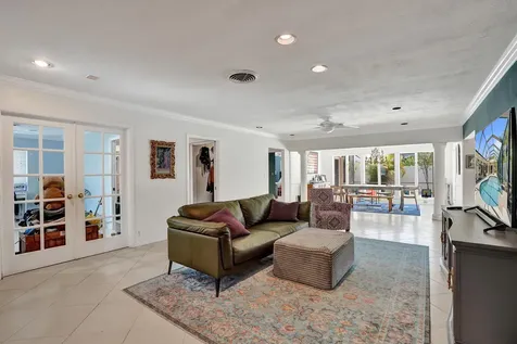 2756 NE 35th Street Fort Lauderdale FL 33306