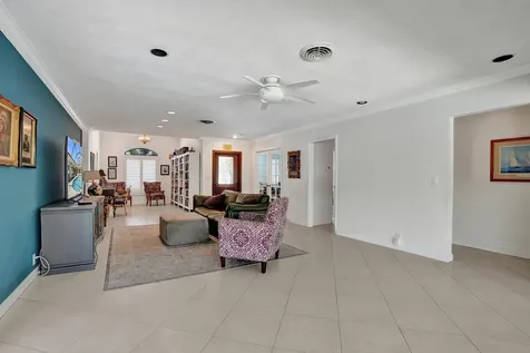 2756 NE 35th Street Fort Lauderdale FL 33306