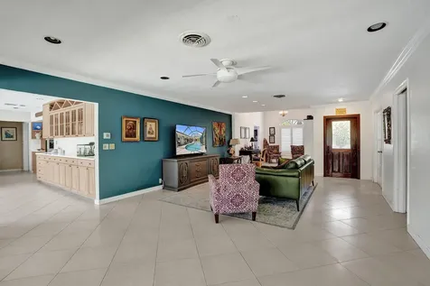 2756 NE 35th Street Fort Lauderdale FL 33306
