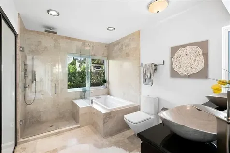 916 SE 5th Court Fort Lauderdale FL 33301