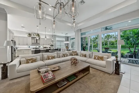 9960 Pecorino Isle Boynton Beach FL 33473
