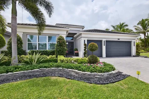 9960 Pecorino Isle Boynton Beach FL 33473