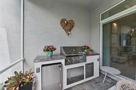 9960 Pecorino Isle Boynton Beach FL 33473