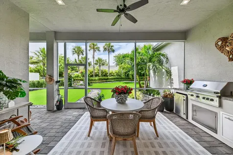 9960 Pecorino Isle Boynton Beach FL 33473